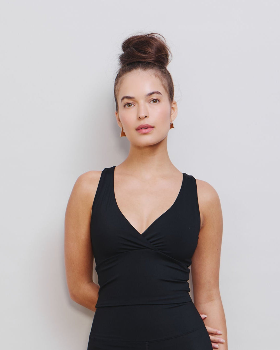 Essential Underlayer Top